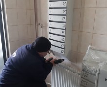 Окончание косметического ремонта 1 этажа на лестничной клетки №2 по адресу Моравский пер. д. 7 (1).jpg