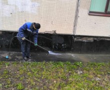 Помывка фасада по адресу ул. Пражская д. 15 (4).jpg
