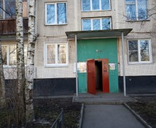 Покраска входных дверей по адресу ул. Бухарестская д. 68 к. 2 (2).jpg
