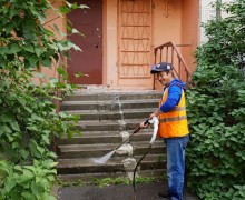 Помывка фасада и территории по адресу ул. Олеко Дундича д. 35 к. 3 (4).jpg