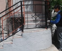 Окраска ограждений и пандуса по адресу ул. Малая Балканская д. 58 (2).jpg