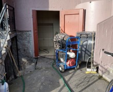 Мытье ствола мусороприемной камеры по адресу ул. Олеко Дундича д. 35 к. 3 (3).jpg