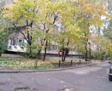 Уста газонных ограждений по адресу ул. Бухарестская д. 33 к. 5 (2).jpg