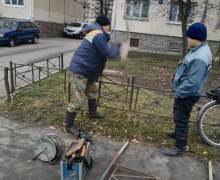 Установка газонных ограждений по адресу ул. Малая Карпатская д. 21 (2).jpg