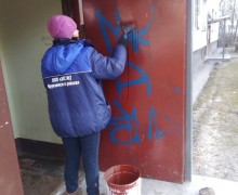 Окраска граффити по адресу ул. Бухарестская д. 67 к. 4 (парадная 5).jpg