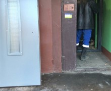 Установка тамбурной двери по адресу ул. Турку д. 8 к. 1 (парадная 7) (1).jpg