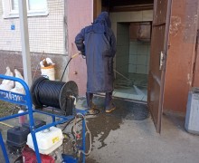 Мытье ствола мусороприемной камеры по адресу ул. Бухарестская д. 66 к. 1 (2).jpg