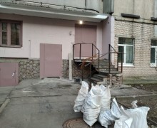 Реконструкция крыльца по адресу ул. Бухарестская д. 122 к. 1 (парадная 4).jpg