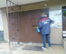 Удаление граффити по адресу ул. Бухарестская д. 33 к. 5 (парадная 1) (4).jpg
