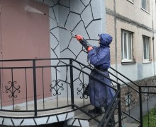 Мытье фасада по адресу ул. Малая Карпатская д. 15 (5).jpg