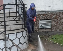Мытье фасада по адресу ул. Малая Карпатская д. 15 (2).jpg