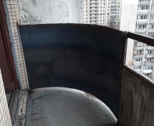 Ремонт ограждения переходного балкона по адресу ул. Малая Бухарестская д. 11-60 (парадная 4) (5).jpg