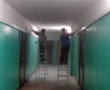 Начало косметического ремонта лестничной клетки #1 по адресу ул. Малая Карпатская д. 23 к. 1.jpg