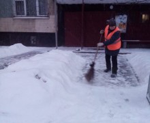 Очистка подходов к парадным от наледи и снега (1).jpg