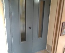 Замена тамбурной двери по адресу ул. Бухарестская д. 67 к.1 (парадная 9) (2).jpg