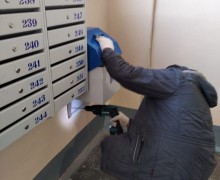 Установка почтовых ящиков и урны по адресу ул. Бухарестская д. 67 к. 1 (парадная 7) (1).jpg