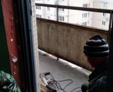 Замена двери переходного балкона по адресу ул. Олеко Дундича д. 35 к. 1 (парадная 1) (3).jpg