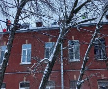 Очистка кровли от снега и наледи по адресу Фарфоровский пост д. 54 (2).jpg