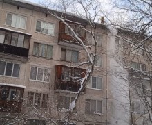 Очистка кровли от снега и наледи по адресу ул. Бухарестская д. 35 к. 4  (3).jpg