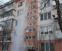 Очистка кровли от снега и наледи по адресу ул. Бухарестская д. 94 к. 3 (2).jpg
