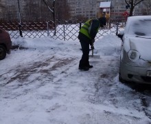 Уборка территории от снега и наледи по адресу ул. Софийская д. 32 к. 1 (3).jpg
