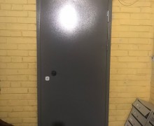 Монтаж дверей по адресу ул. Купчинская д. 5 к. 2 (5).jpg