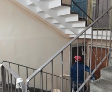 Косметический ремонт лестничной клетки #3 по адресу ул. Турку д. 19 к. 1 (1).jpg