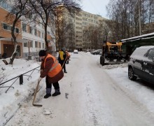 Уборка территории от снега и наледи по адресу ул. Турку д. 22 к. 1 (3).jpg