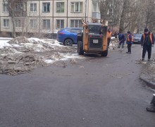 Уборка территории от снега и наледи по адресу ул.Бухарестская, д.33, кор.1, ул.Бухарестская, д.33, кор.5......jpeg