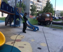 Помывка детской площадке по адресу пр. Славы, д.52. .jpeg