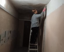 Выполняется косметический ремонт на лестничной клетке # 4 по адресу ул.Малая Бухарестская, д.11.60...jpeg