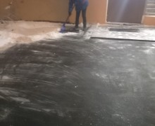 Очистка подходов к парадным от снега1.jpeg